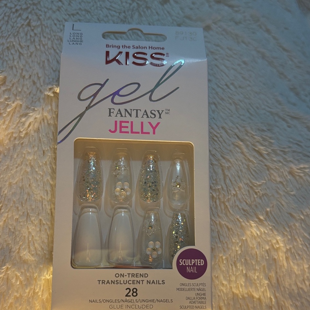 KISS Gel Fantasy Jelly Nails with Glitter and Floral Design